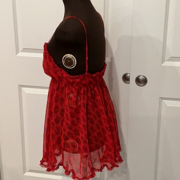 Victoria’s Secret Red Paisley Women's Babydoll Ruffle Nightgown Size Medium - Picture 5 of 9